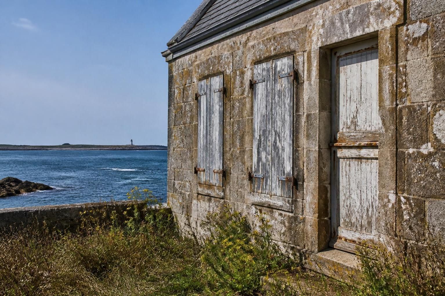 Déménager en bord de mer : 10 questions essentielles à se poser avant de faire le grand saut 2 découvrez les 10 questions essentielles à se poser avant de déménager en bord de mer pour réussir votre projet en toute sérénité.