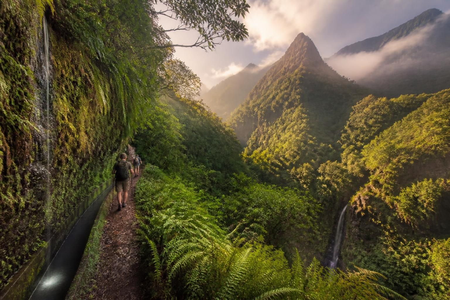 Vacances de la Toussaint : les destinations européennes idéales pour savourer un été indien prolongé 2 découvrez les meilleures destinations européennes pour prolonger l'été avec des vacances de la toussaint ensoleillées et douces, idéales pour un été indien inoubliable.